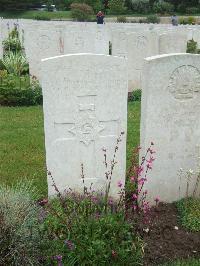 Etaples Military Cemetery - Gibbs, Ernest Edward