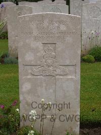 Etaples Military Cemetery - Gibson, George
