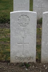 Etaples Military Cemetery - Gifford, Thomas