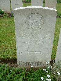 Etaples Military Cemetery - Gilbert, Henry Nicholas