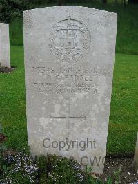 Etaples Military Cemetery - Gleadall, W