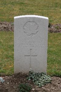 Etaples Military Cemetery - Gogay, A W