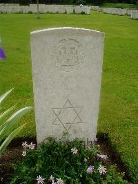 Etaples Military Cemetery - Goldberg, Louis