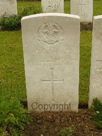 Etaples Military Cemetery - Gollop, A