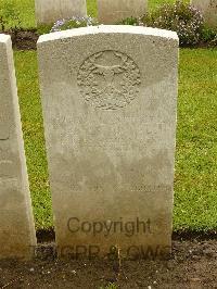 Etaples Military Cemetery - Goodall, James