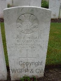 Etaples Military Cemetery - Gorman, Laurance