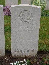 Etaples Military Cemetery - Graham, James William