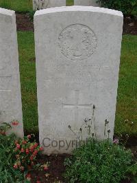 Etaples Military Cemetery - Gray, William Dunlop