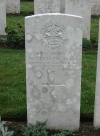 Etaples Military Cemetery - Greenhalgh, Joseph