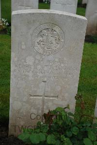 Etaples Military Cemetery - Greenwood, Frederick John Thomas