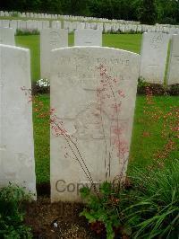 Etaples Military Cemetery - Greer, Frederick