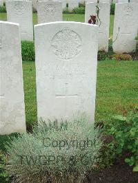 Etaples Military Cemetery - Gregg, James William