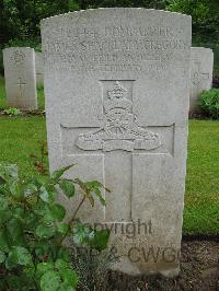Etaples Military Cemetery - Gregory, James Shacklady