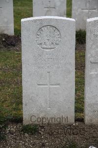 Etaples Military Cemetery - Griffiths, Austin