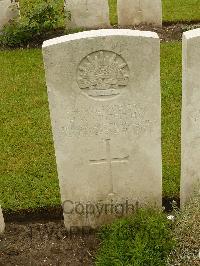 Etaples Military Cemetery - Griffiths, Herbert William