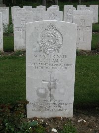 Etaples Military Cemetery - Hains, John Edward Morris