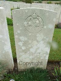 Etaples Military Cemetery - Hallam, S