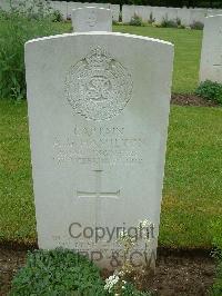 Etaples Military Cemetery - Hamilton, A G