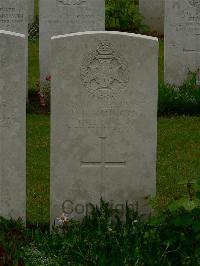 Etaples Military Cemetery - Hammond, George Samuel