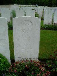 Etaples Military Cemetery - Hannigan, J