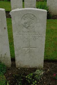 Etaples Military Cemetery - Hannigan, William