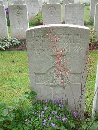 Etaples Military Cemetery - Hardcastle, Ernest