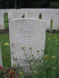 Etaples Military Cemetery - Harding, Ernest John