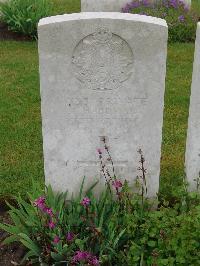 Etaples Military Cemetery - Hardman, James