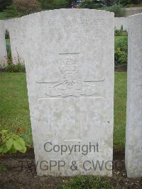 Etaples Military Cemetery - Hargrave, Robert