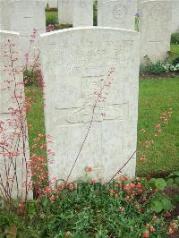 Etaples Military Cemetery - Hargreaves, George Arthur
