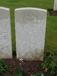 Etaples Military Cemetery - Harman, John