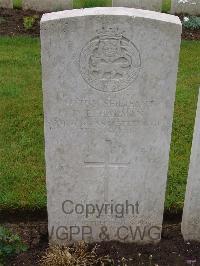 Etaples Military Cemetery - Harman, Reginald Edward