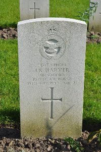 Etaples Military Cemetery - Harmer, John Russell