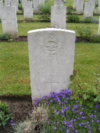Etaples Military Cemetery - Harold, John Peter Bevan