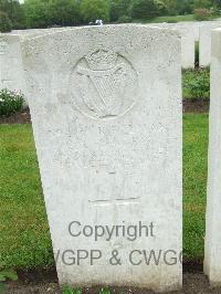 Etaples Military Cemetery - Harris, Charles L.