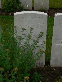 Etaples Military Cemetery - Harris, Ernest Joshua