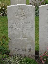 Etaples Military Cemetery - Harrison, Godfrey