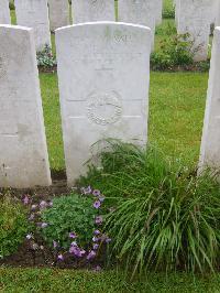 Etaples Military Cemetery - Harrison, William James