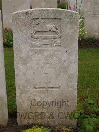 Etaples Military Cemetery - Harvey, Edward