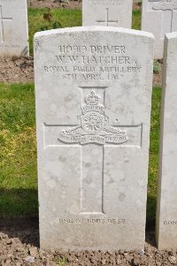 Etaples Military Cemetery - Hatcher, Walter William