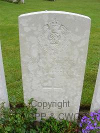 Etaples Military Cemetery - Hawkins, Harold Ernest