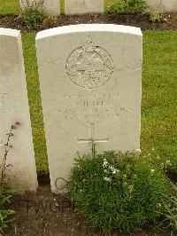 Etaples Military Cemetery - Healey, Stephen