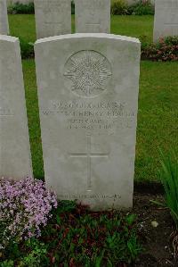 Etaples Military Cemetery - Heaphy, William Henry