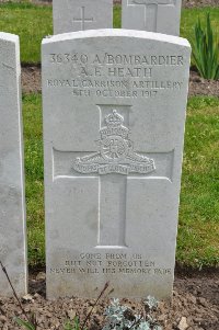 Etaples Military Cemetery - Heath, Albert Edward