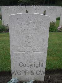 Etaples Military Cemetery - Heather, Donald Adam