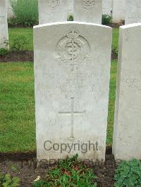 Etaples Military Cemetery - Hedley, William