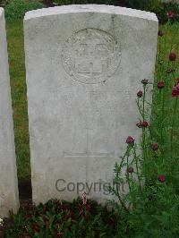 Etaples Military Cemetery - Hendley, J R