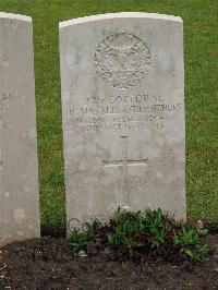 Etaples Military Cemetery - Hendry, Thomas Alexander