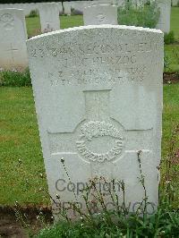 Etaples Military Cemetery - Herzog, Joseph James Charlton