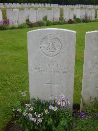 Etaples Military Cemetery - Hickman, Alfred Ernest